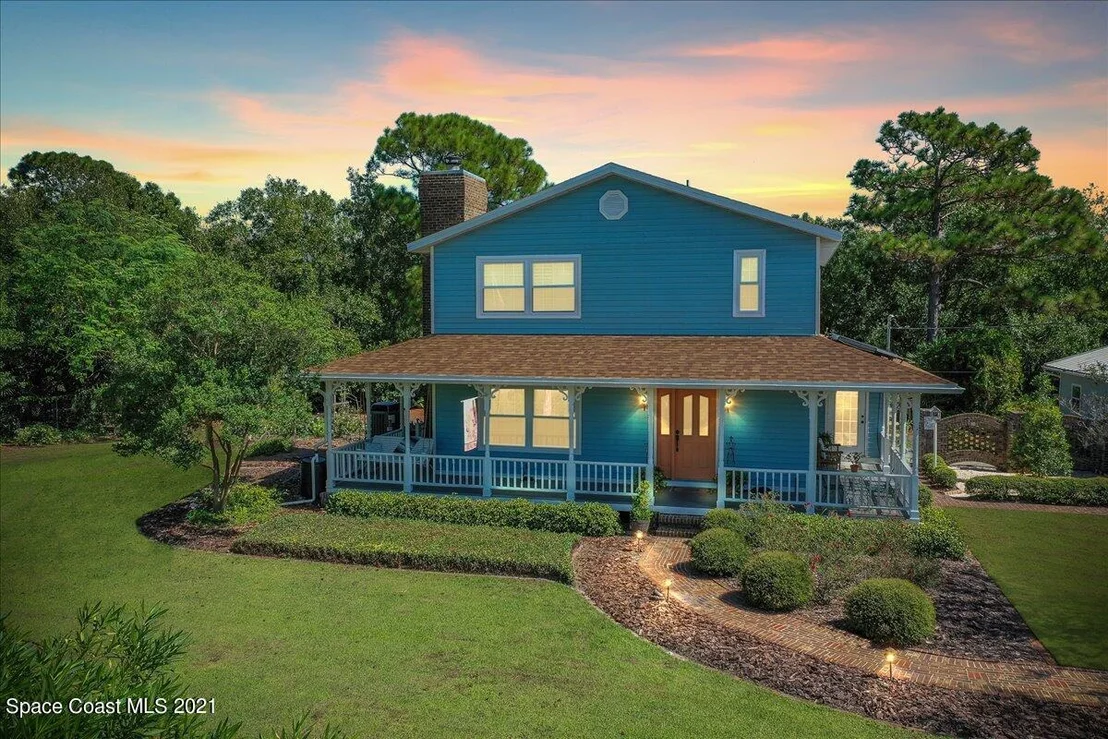 Photo of 1825 Eva Lane