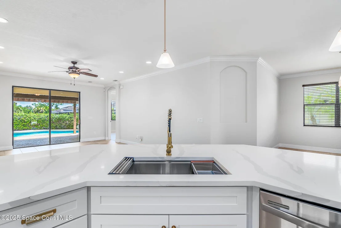 Photo of 8553 Drayton Circle
