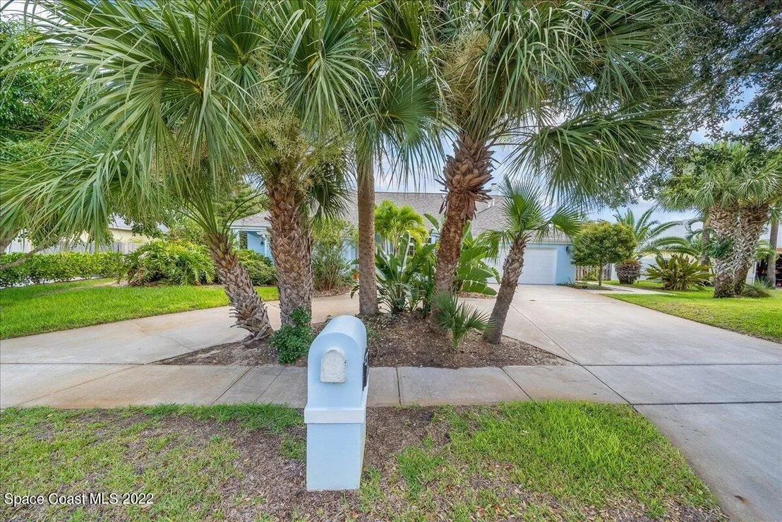 Photo of 233 Peregrine Drive