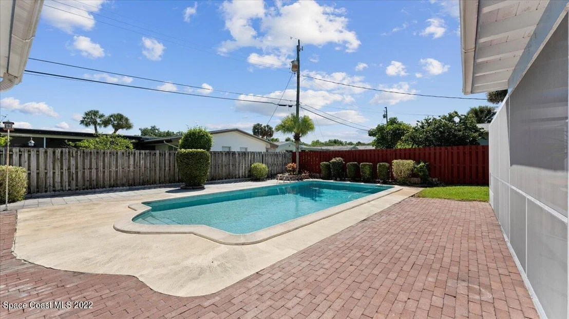 Photo of 3510 W Roundtree Drive