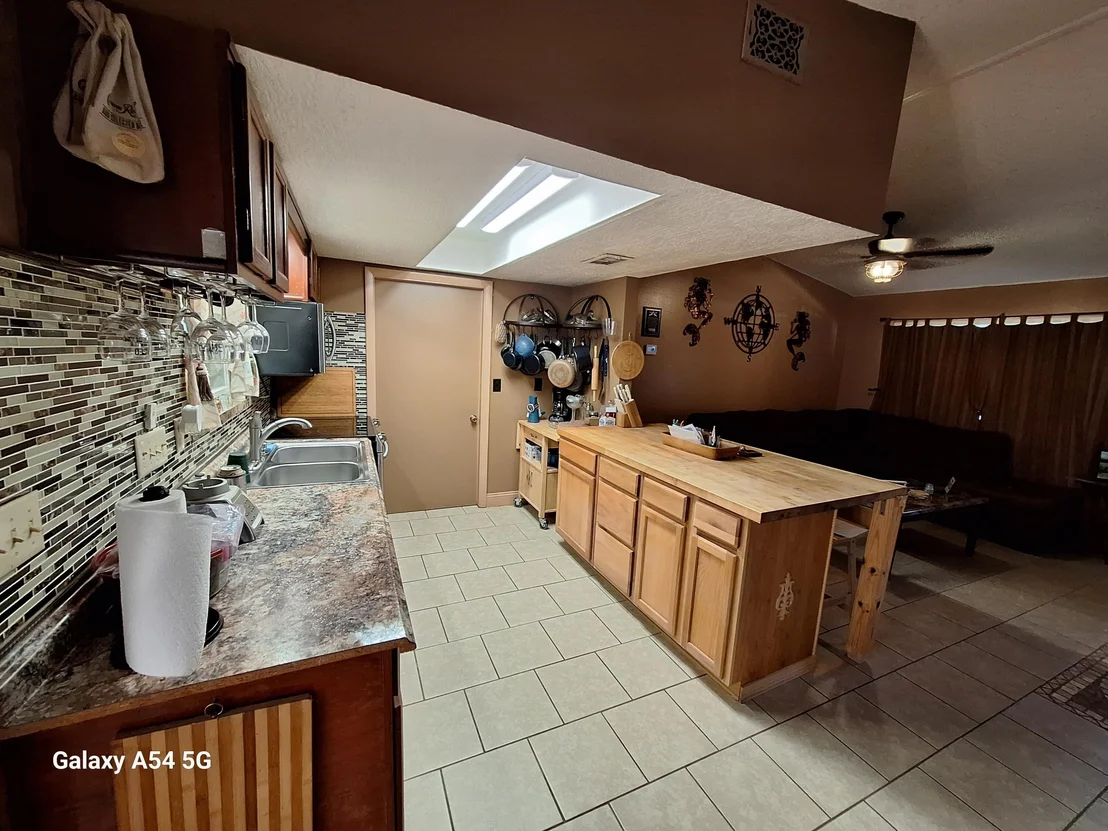 Photo of 4525 Seattle Street