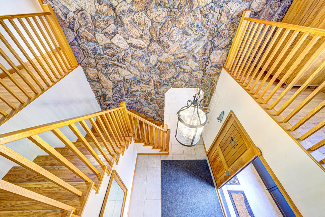 Photo of 4885 Rayburn Road