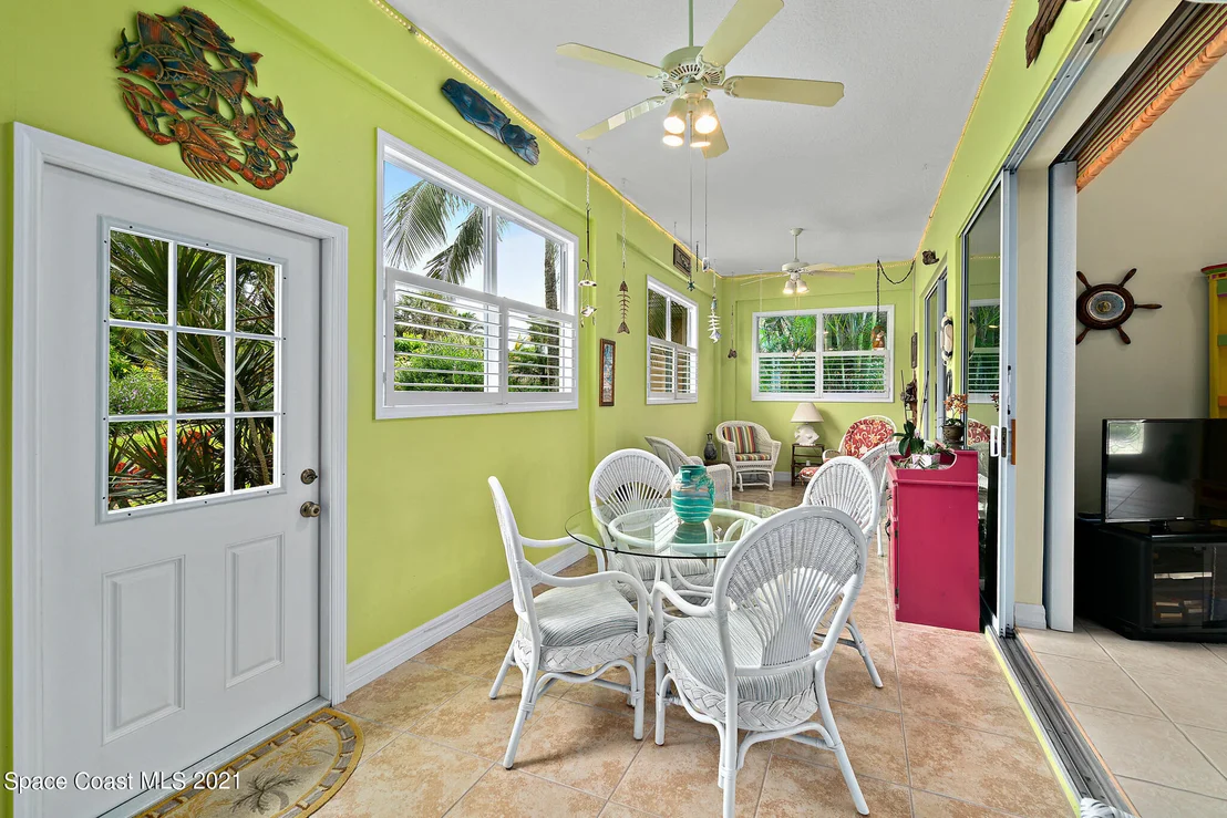 Photo of 5467 Solway Drive