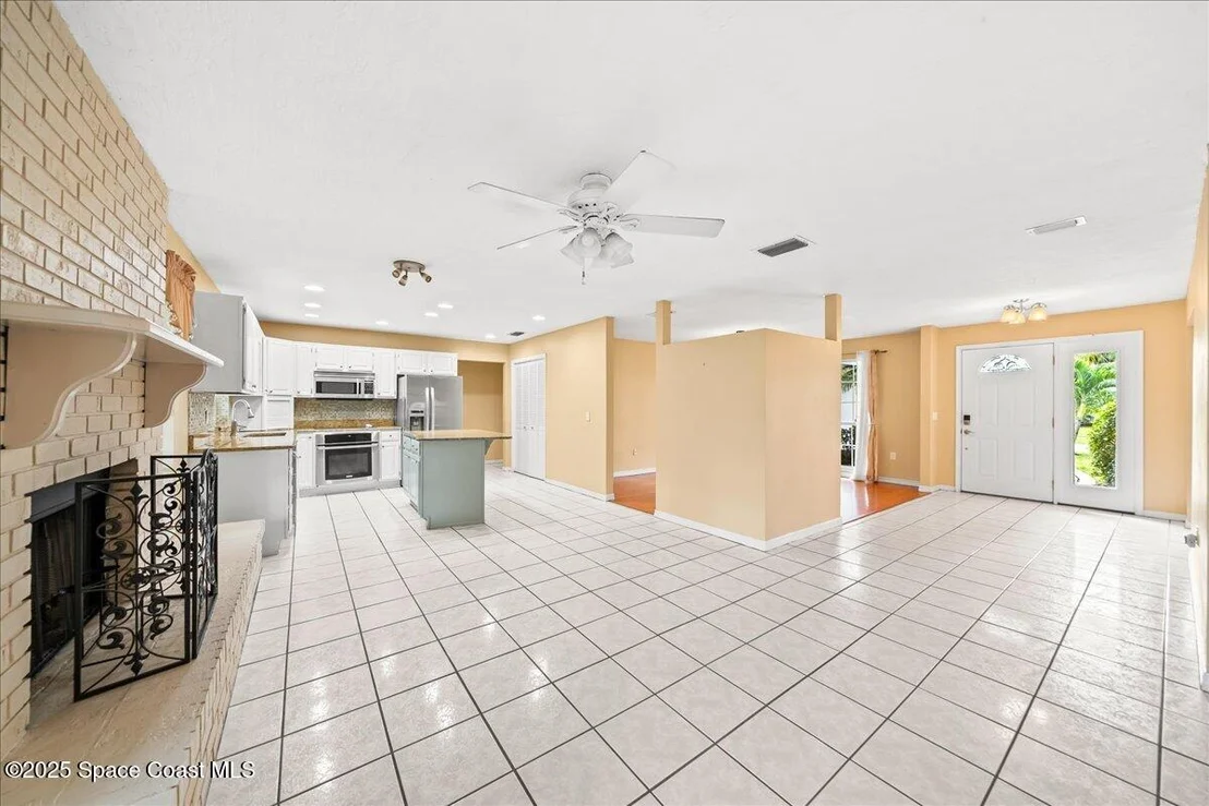 Photo of 340 Albacore Place