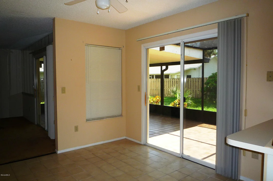 Photo of 907 Delta Way