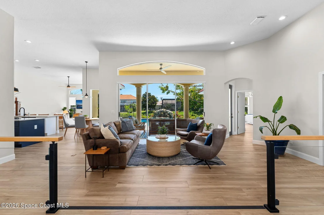Photo of 329 Lanternback Island Drive