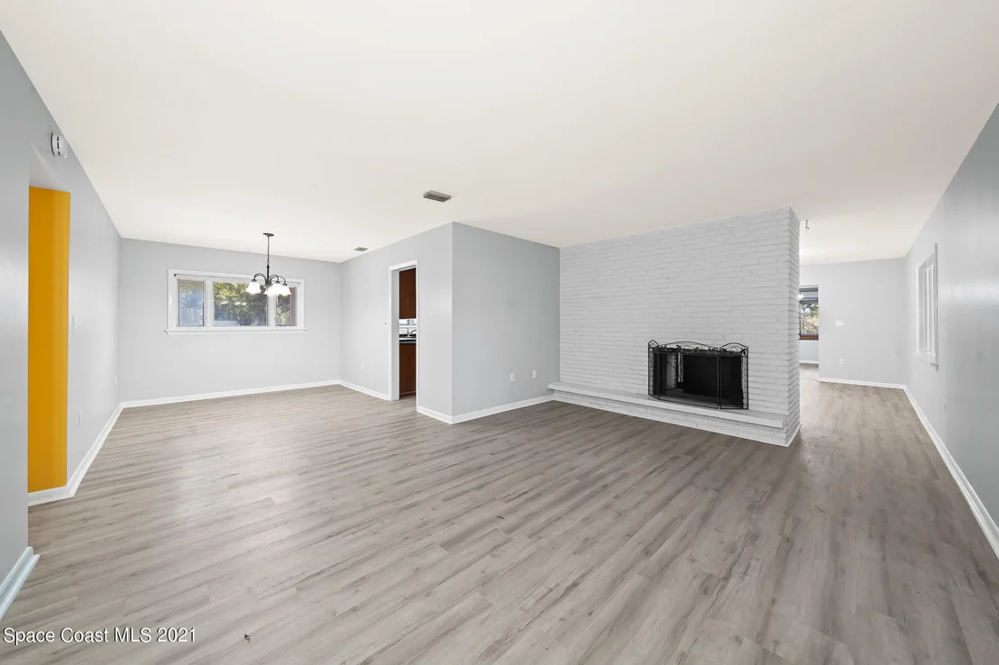 Photo of 580 Watson Drive
