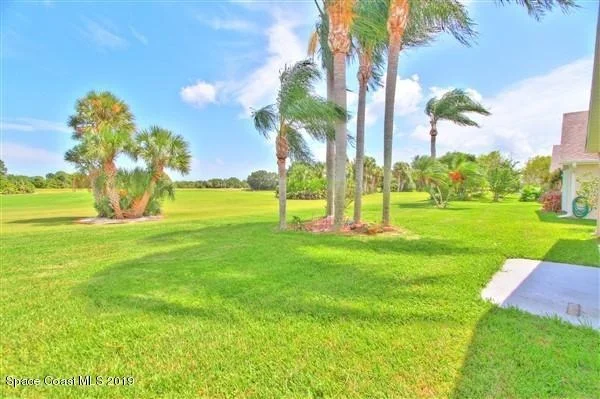 Photo of 2404 Addington Circle