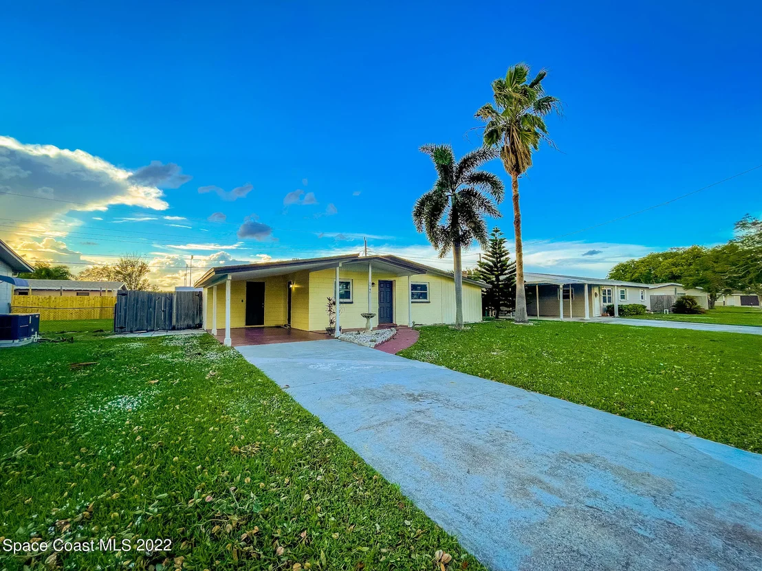Photo of 1948 Glenwood Drive