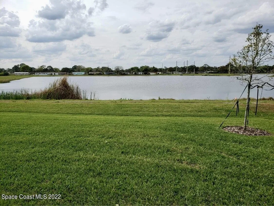 Photo of 1005 Bear Lake Drive