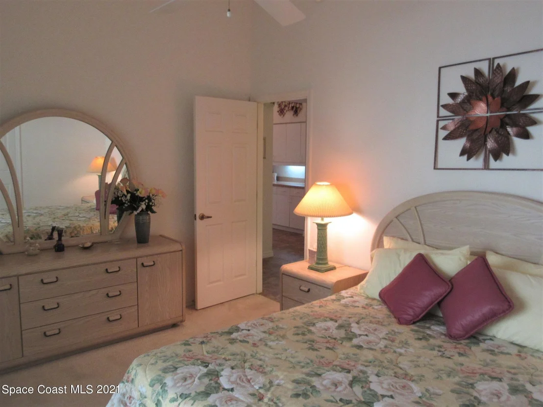Photo of 3879 Saint Armens Circle