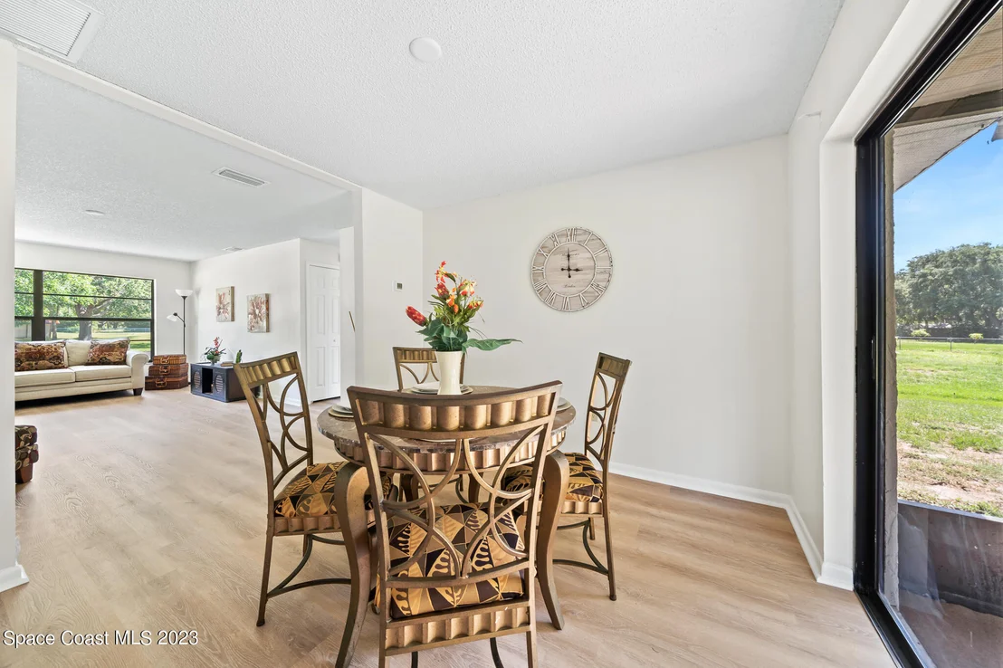 Photo of 5065 Bradbie Lane