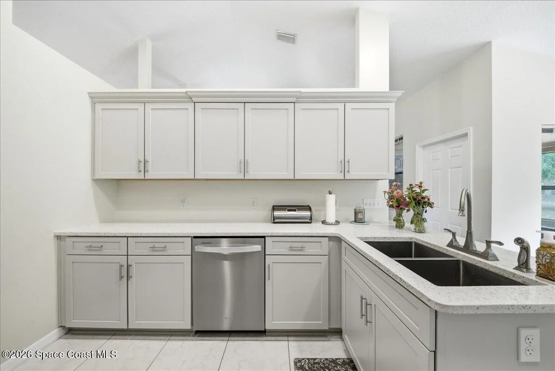 Photo of 5380 Florida Palm Avenue