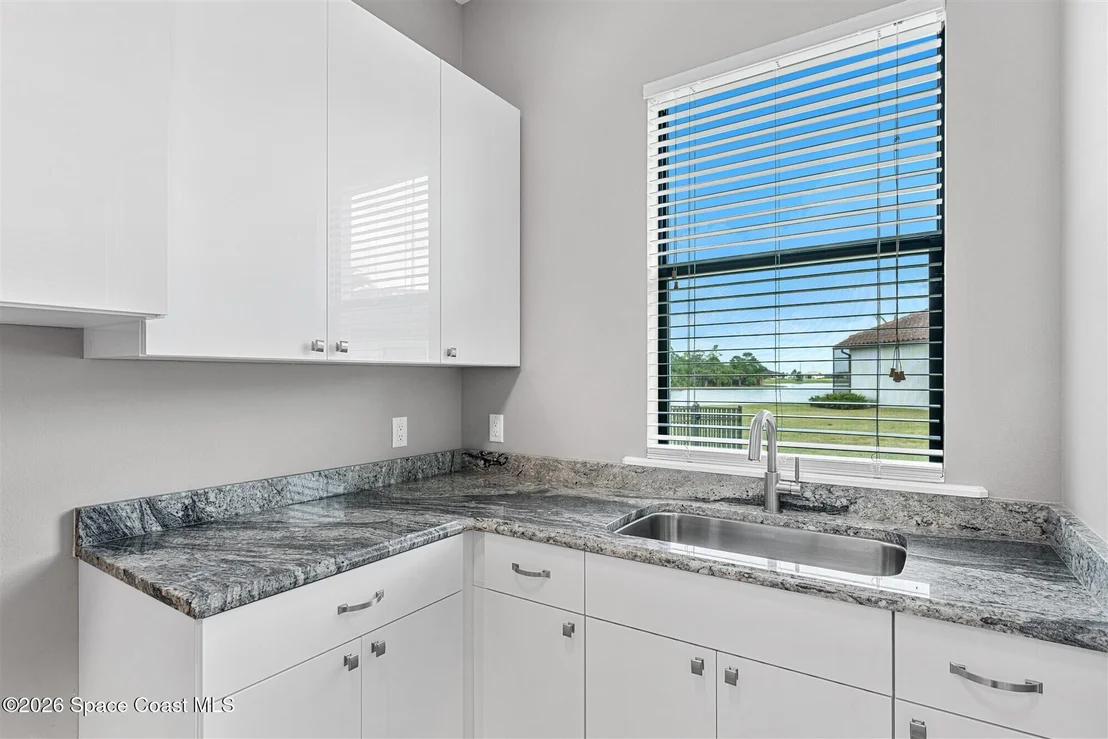 Photo of 4696 Tea Tree Court