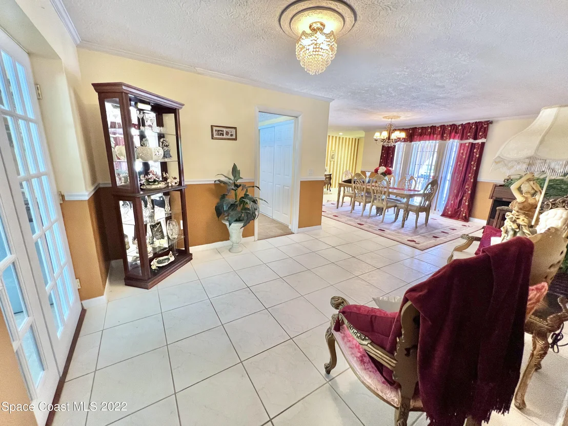 Photo of 16 Sloop Drive