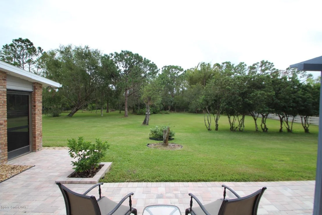 Photo of 2665 Pomello Road