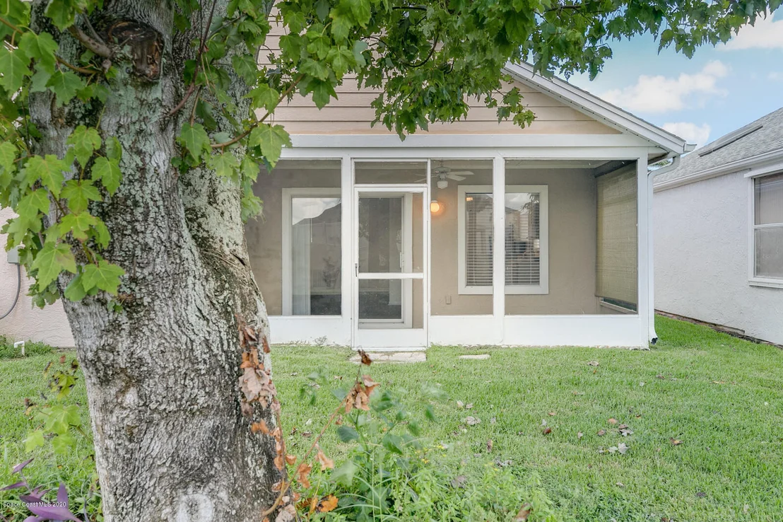 Photo of 1002 S Fork Circle