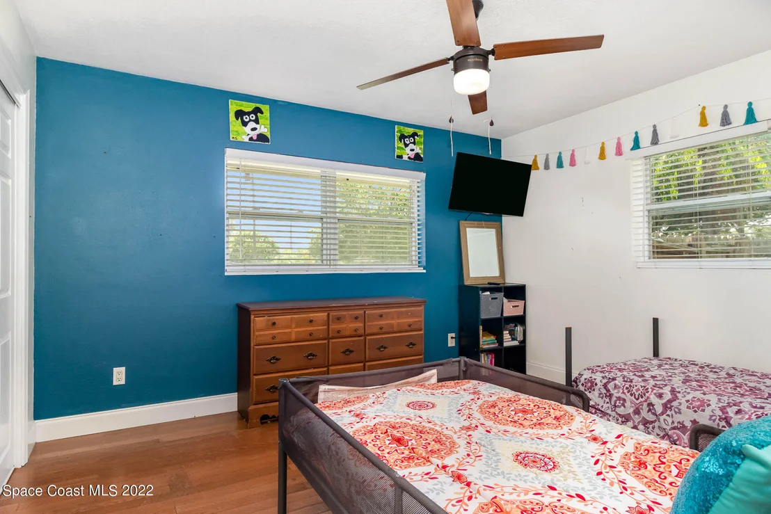 Photo of 1838 Pinewood Road