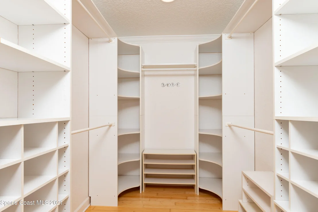 Photo of 688 Hyde Park Lane