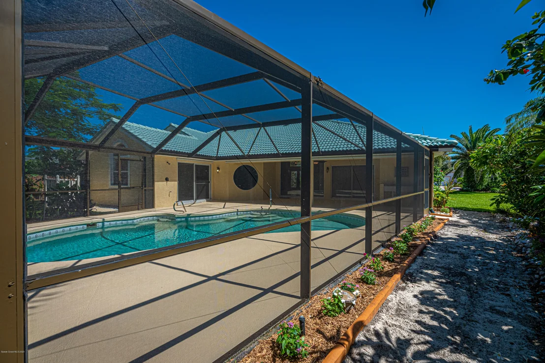Photo of 312 Island Drive