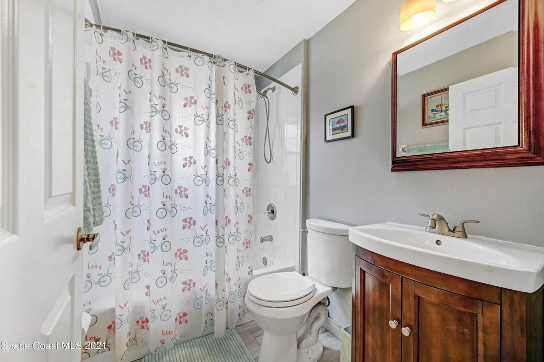 Photo of 2589 Addington Circle