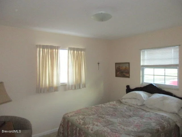 Photo of 840 Bianca Drive NE