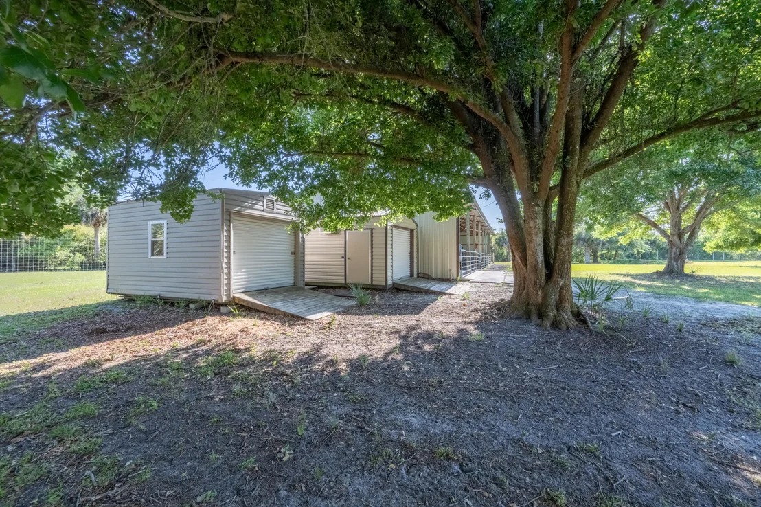 Photo of 4600 Dixie Way