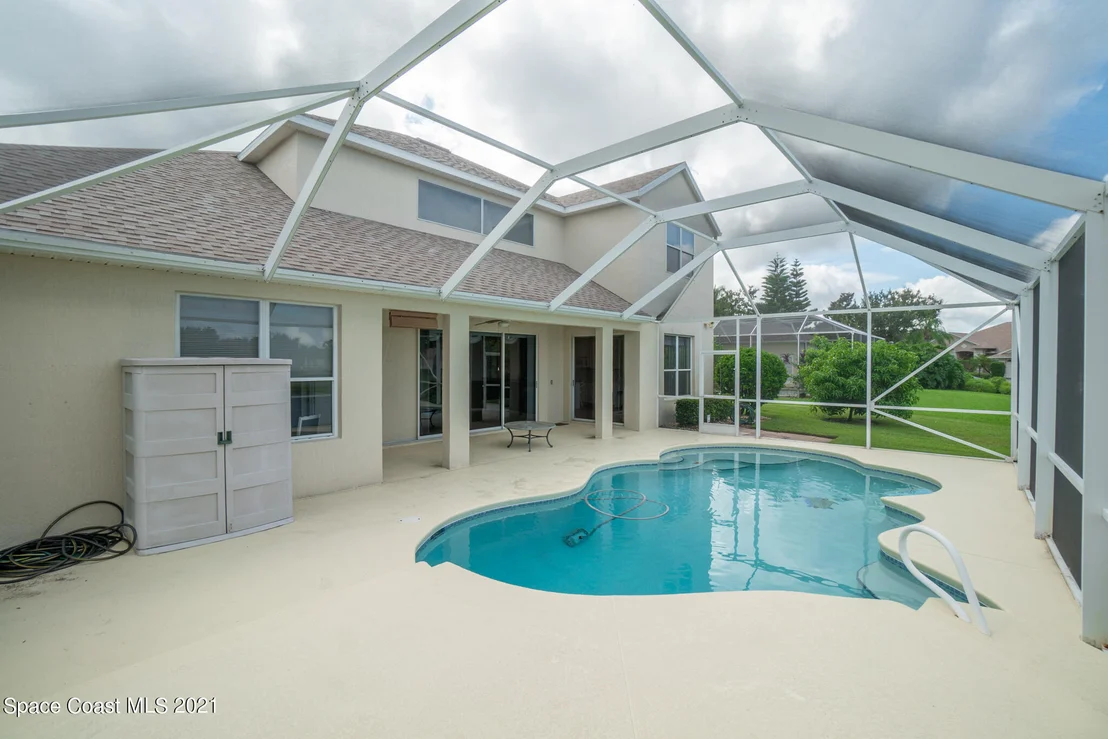 Photo of 5876 Arlington Circle