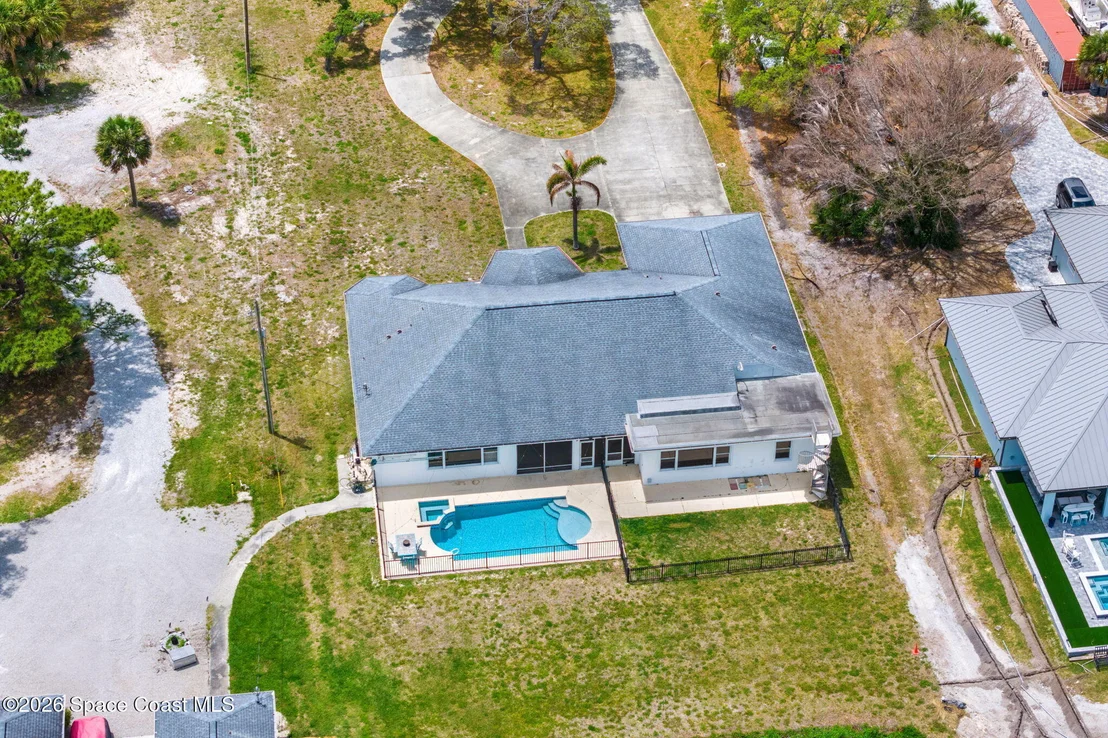 Photo of 2729 Pineapple Avenue