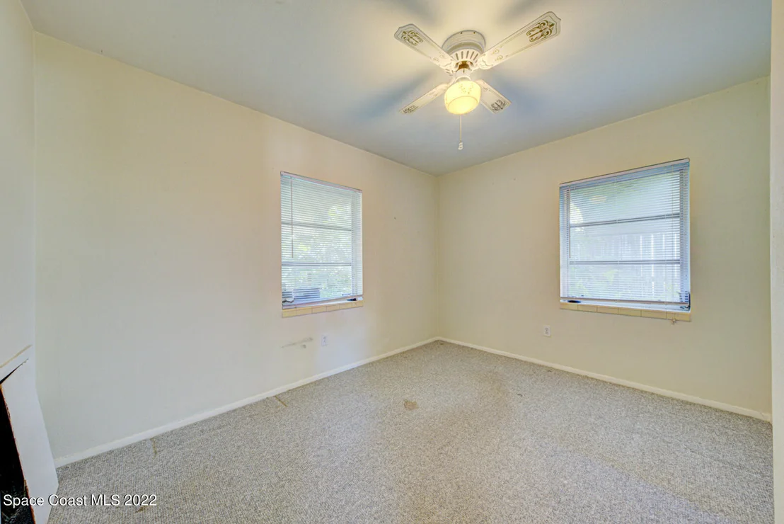 Photo of 325 Orchid Boulevard