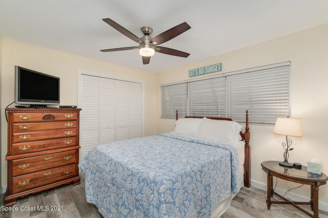 Photo of 481 Cardinal Drive