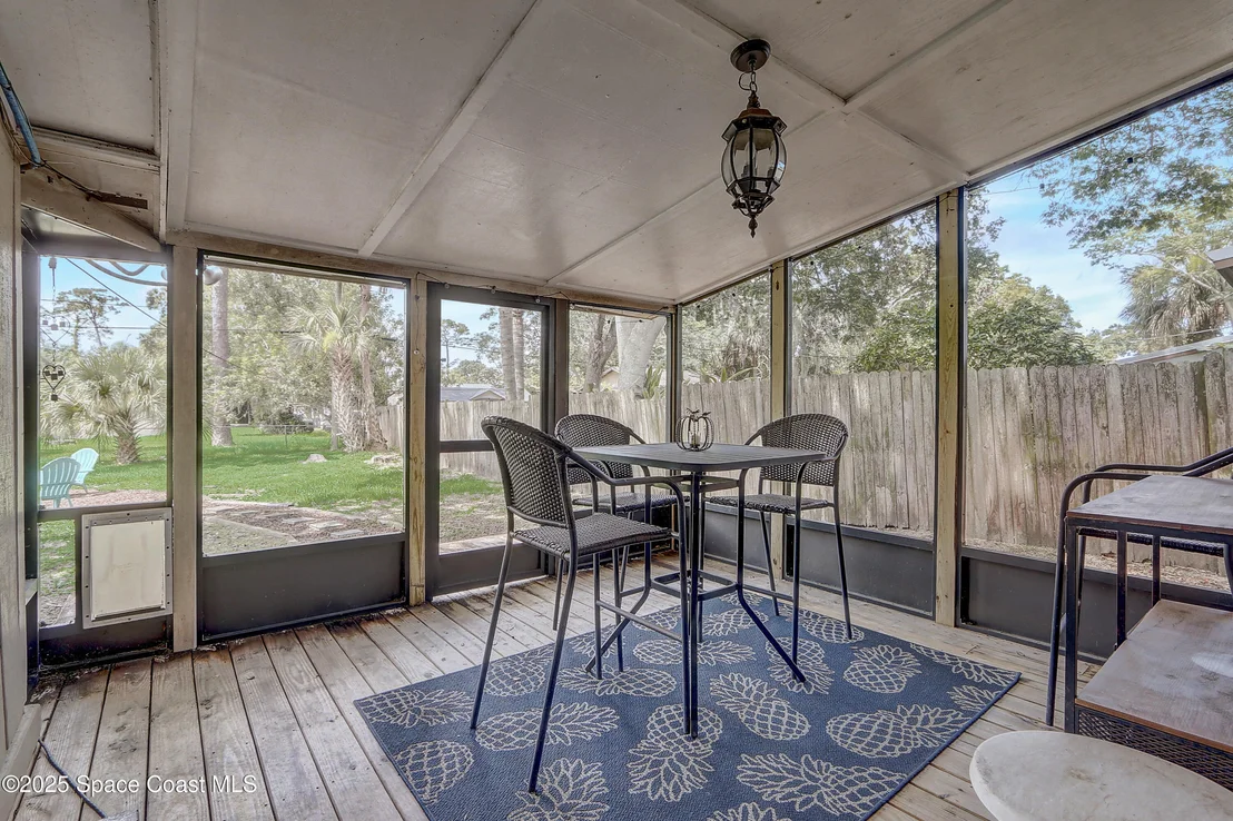 Photo of 1032 Bernice Road