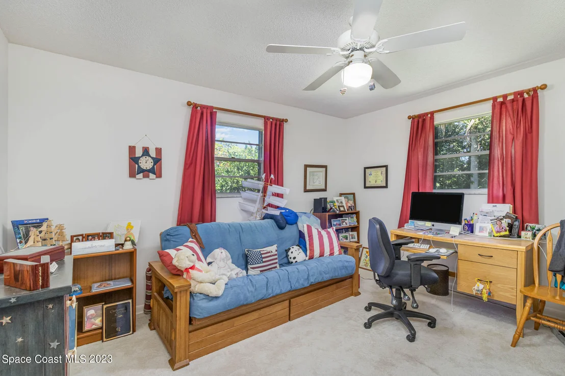 Photo of 639 Dundee Circle