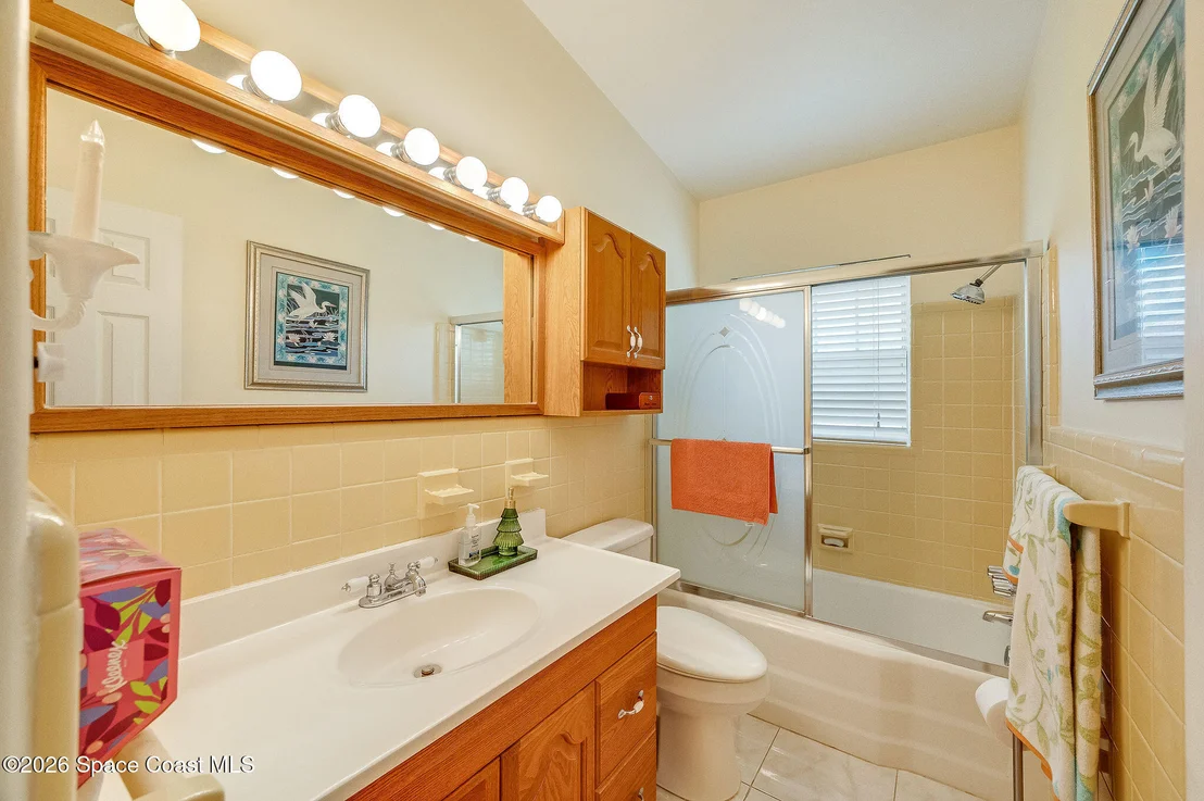 Photo of 986 Sarno Road