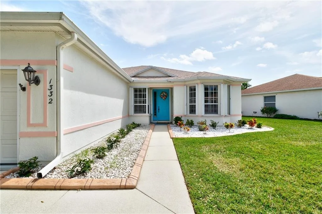 Photo of 1332 Shoreline Circle