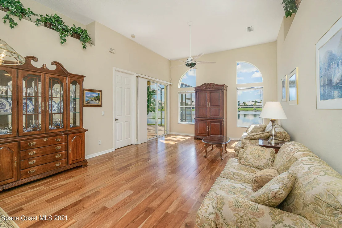 Photo of 1575 Ficus Point Drive