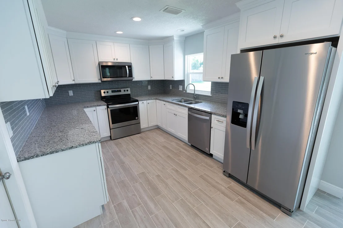 Photo of 312 Darrow Avenue