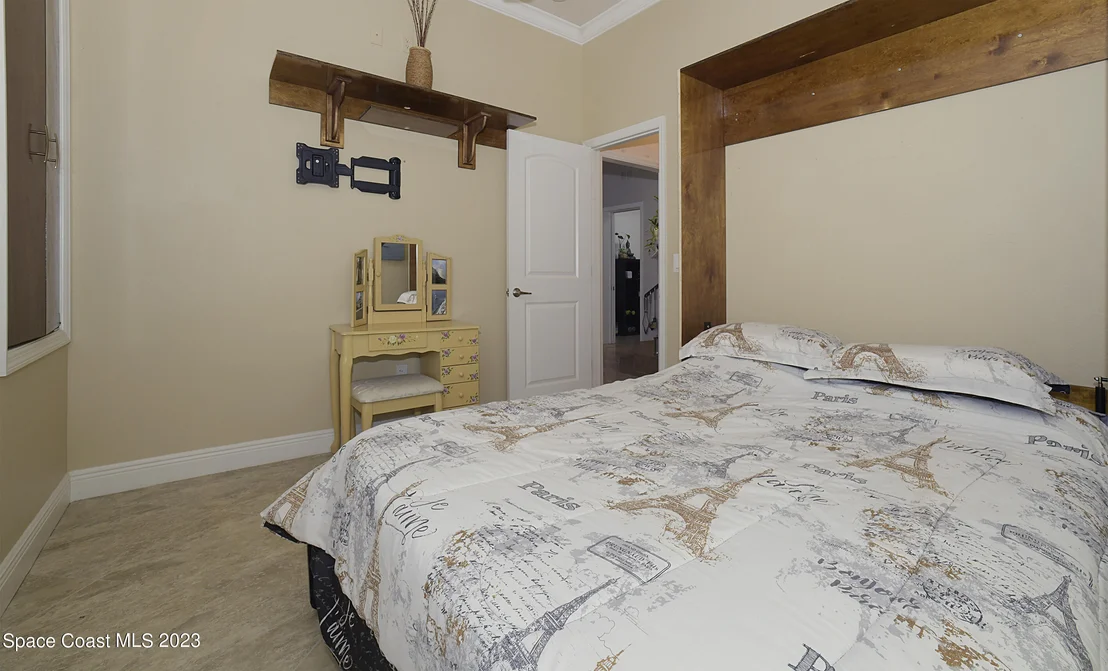 Photo of 6014 Serene Place
