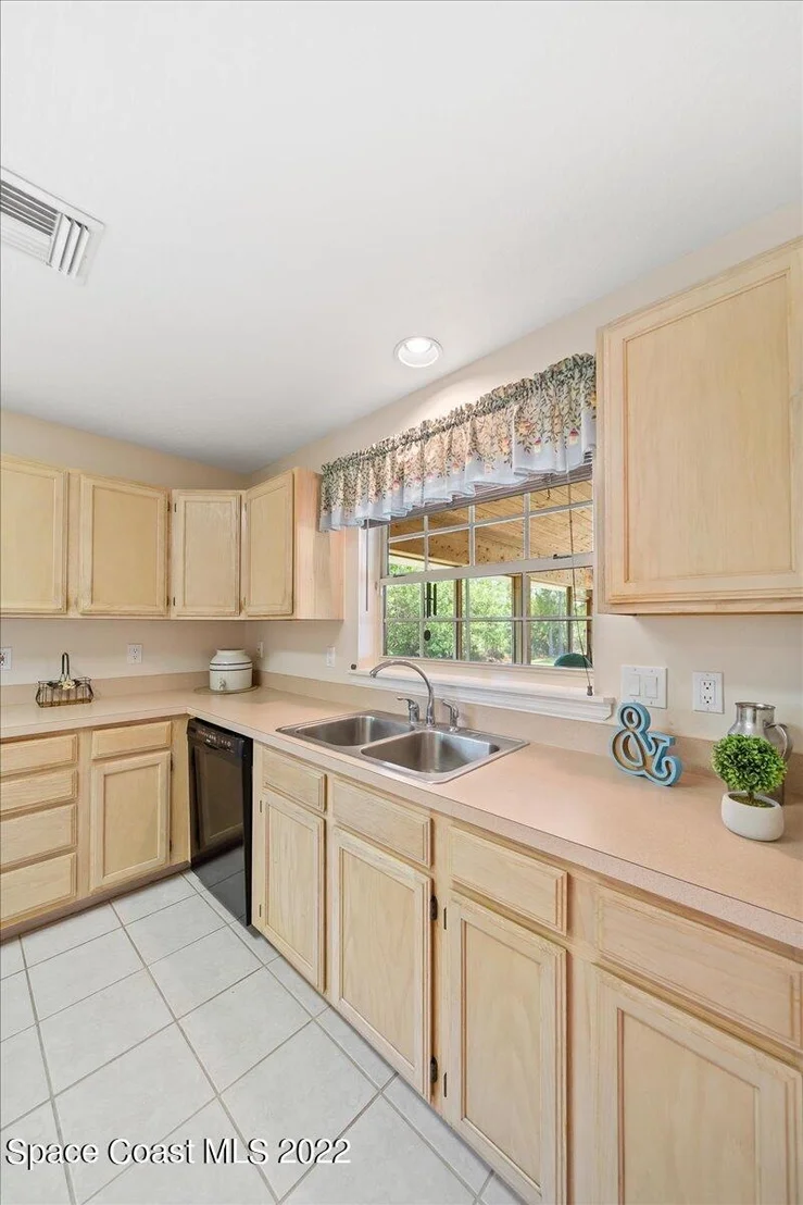 Photo of 7174 Orchid Tree Drive