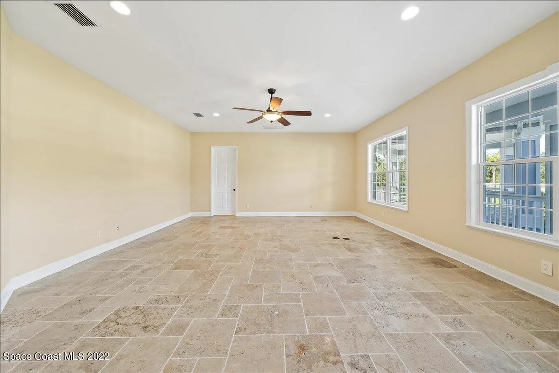 Photo of 5660 Willoughby Drive