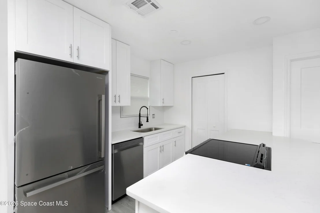 Photo of 710 Airoso Road SE