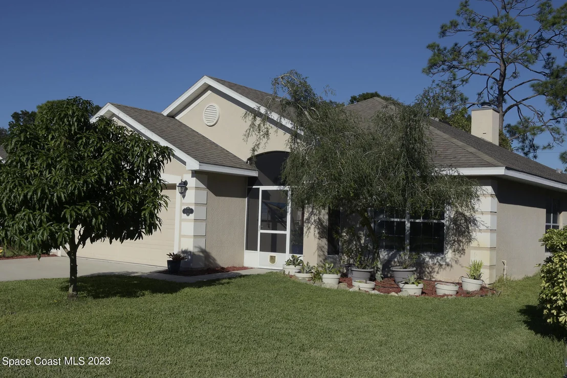 Photo of 6014 Serene Place