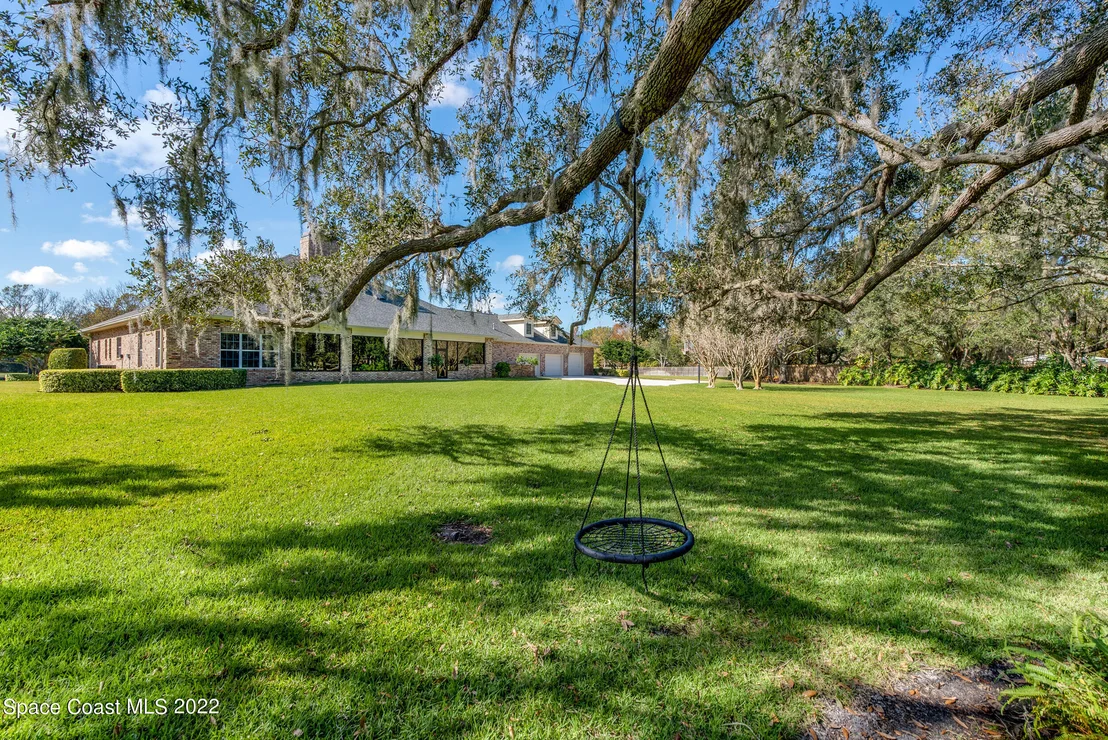 Photo of 3685 Oak Lane