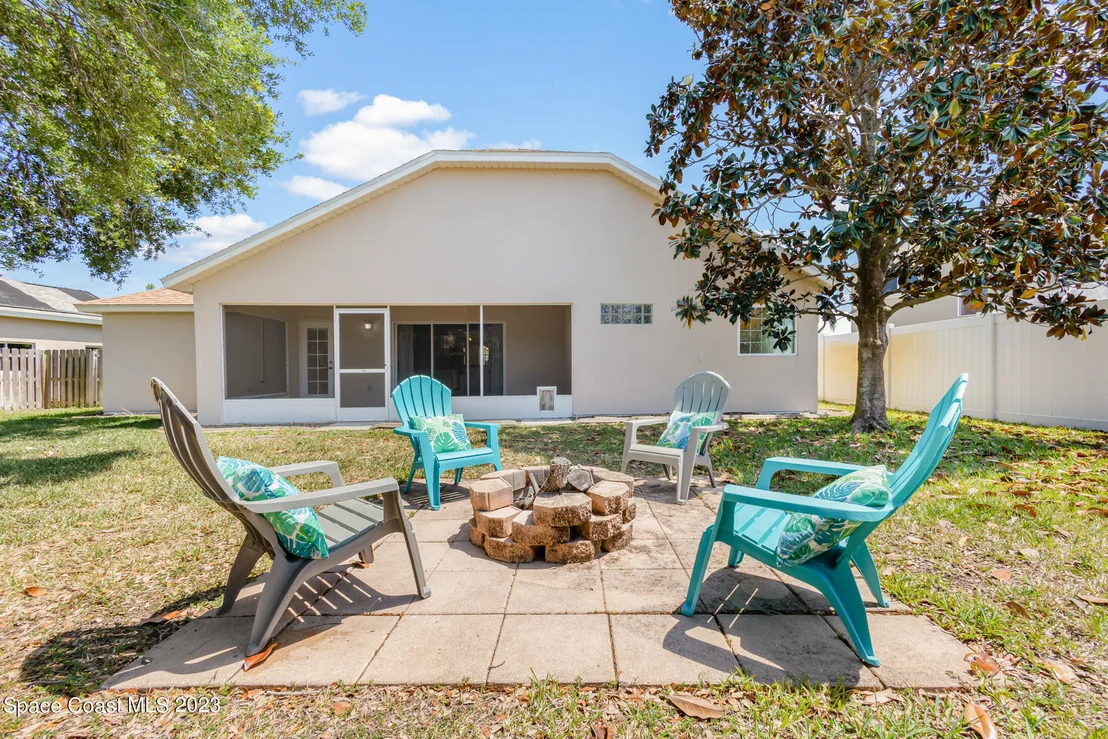 Photo of 4040 Estancia Way