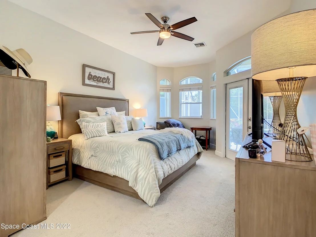 Photo of 862 Thrasher Drive