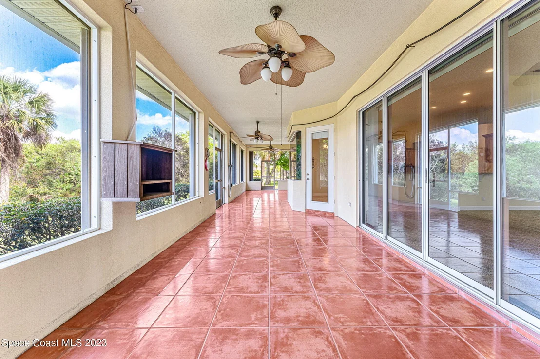 Photo of 1368 Centennial Way