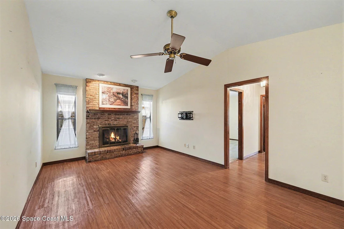 Photo of 2001 Thistle Drive