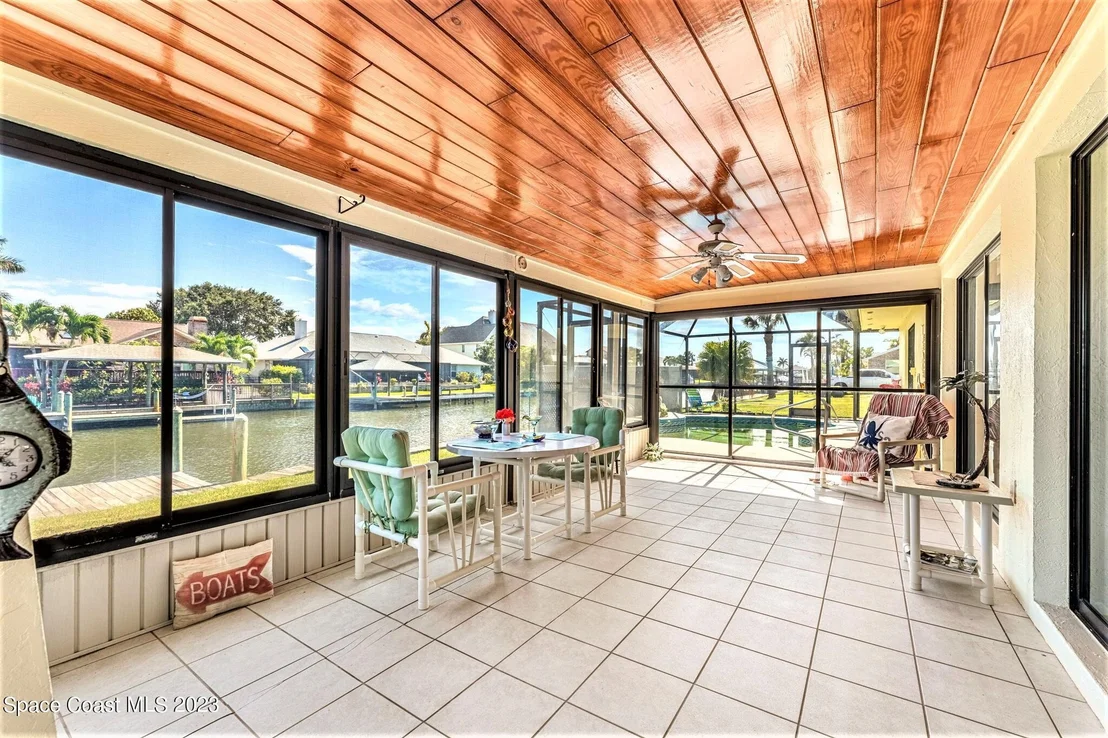 Photo of 349 Arrowhead Lane