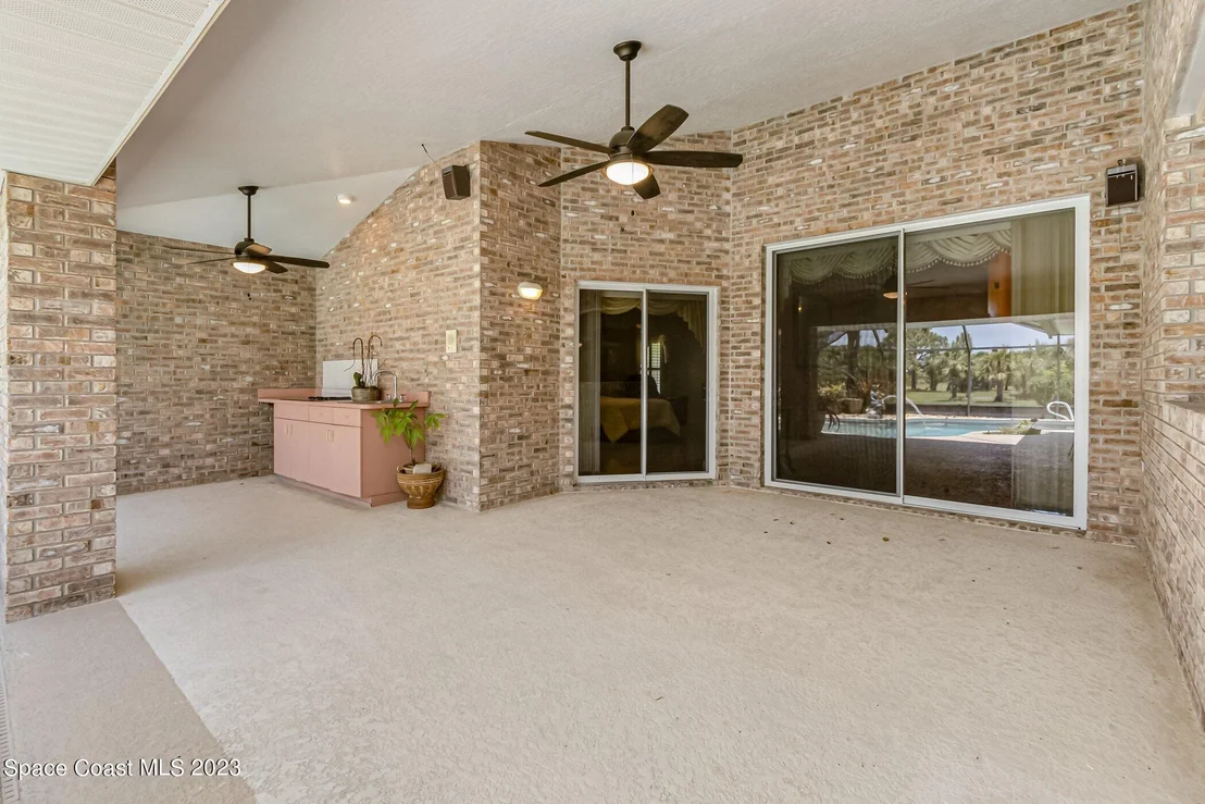 Photo of 170 Cavalier Street