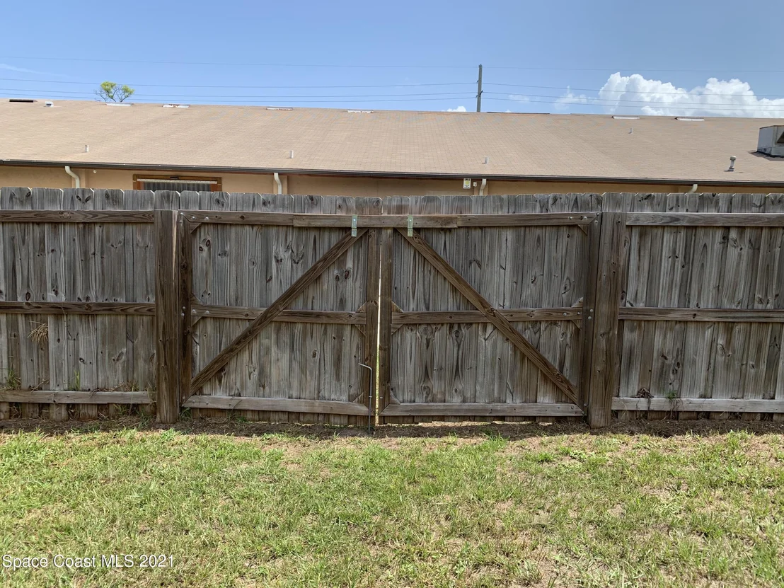 Photo of 721 Amor Drive